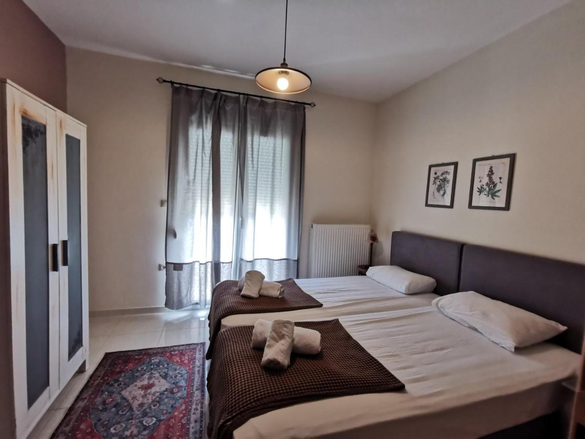 Palio Armonia Guest House Palaiontsiflikion Exterior photo